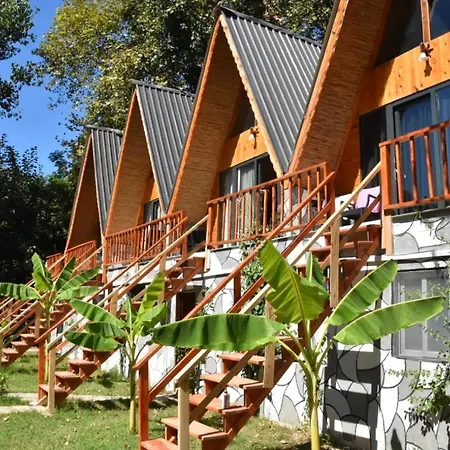 Gemicihan Bungalov 호텔 아드라산